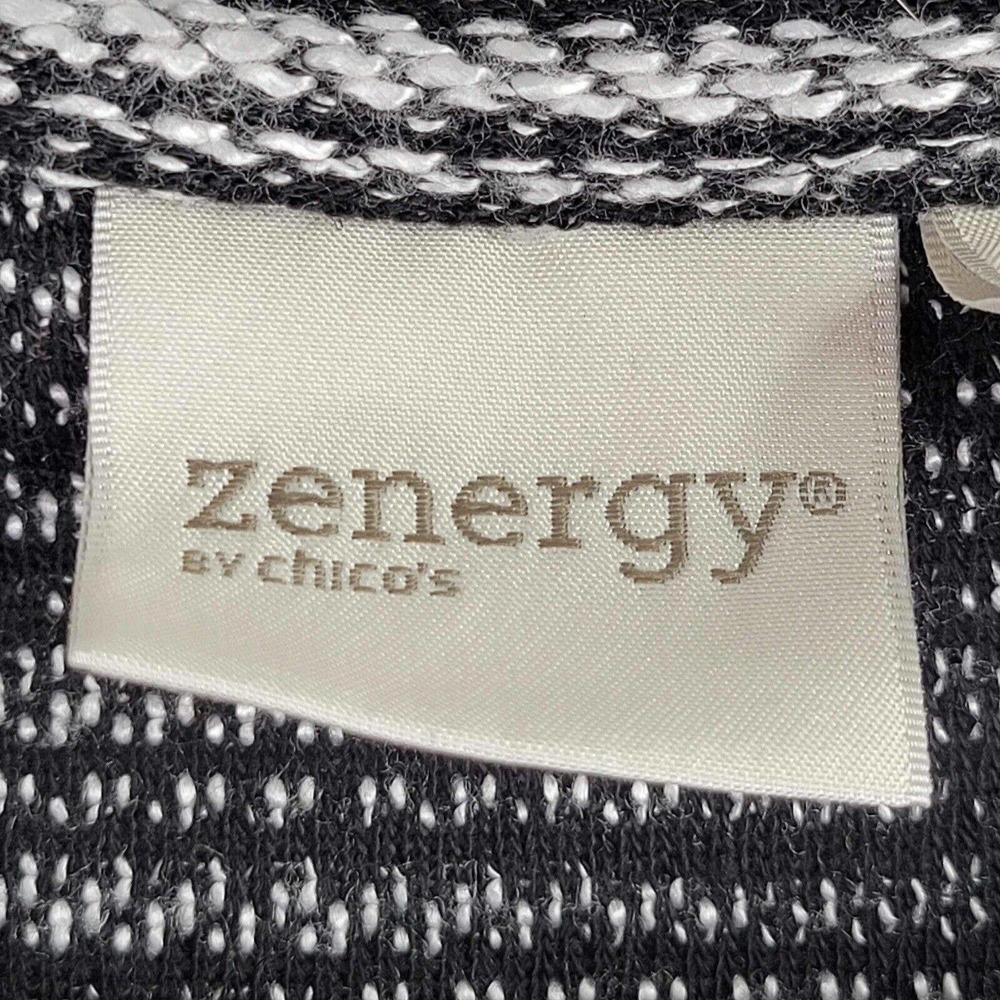 Chicos Zenergy Sweatshirt Womens Size 1 Medium Black White Rayon Pullover - Picture 5 of 9